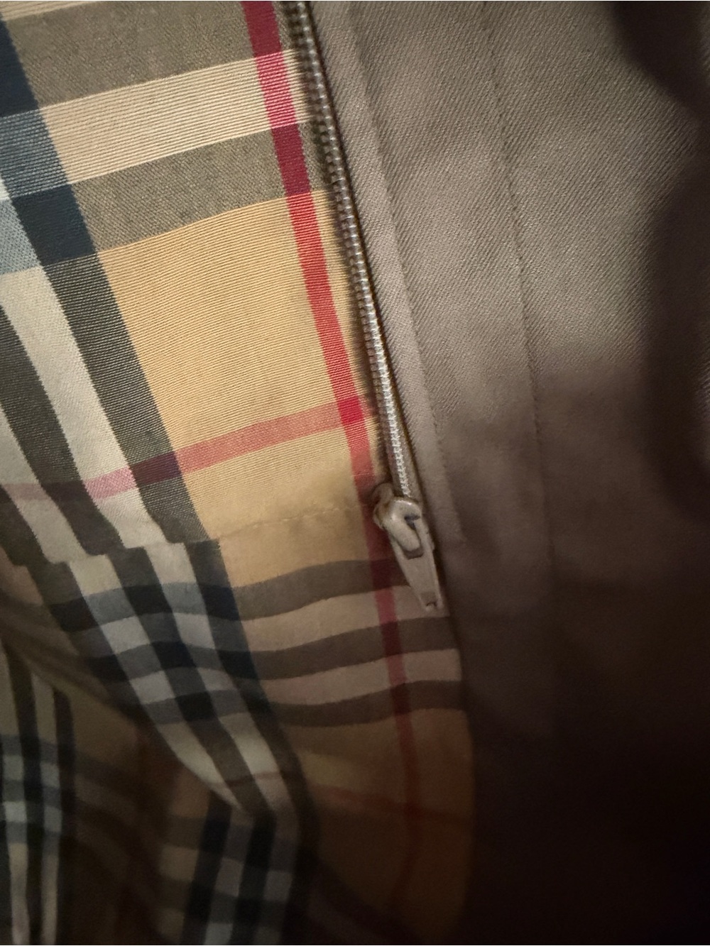 Burberry Tan Trench Coat with Signature Check Lining - Picture 7 of 14